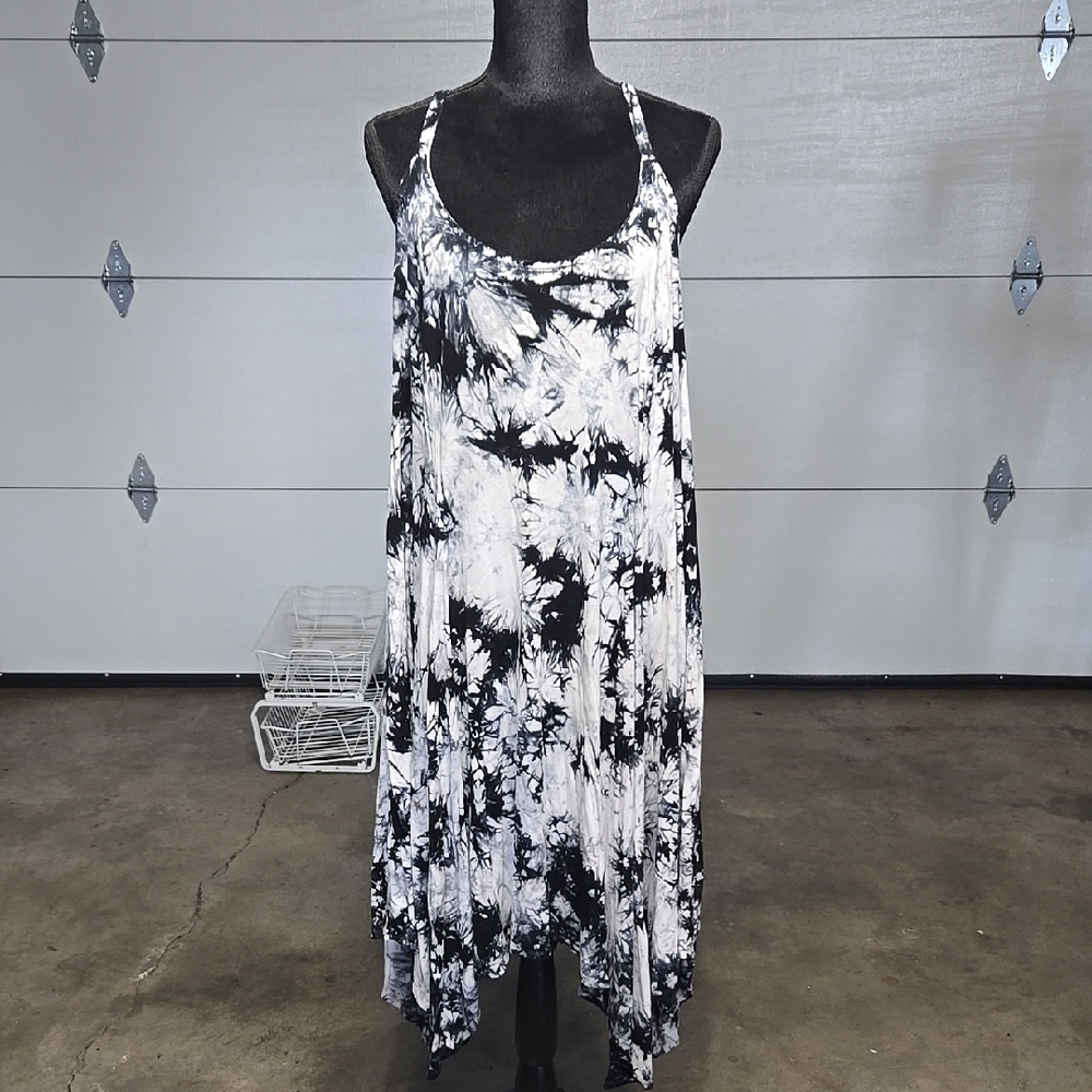 Black and White Tie-Dye Women's Dress